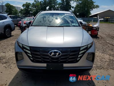 Piąte zdjęcie samochodu w środku: 2024 HYUNDAI TUCSON SEL VIN:5NMJBCDE0RH414236 - miniatura