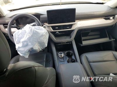 Zdjęcie 8 z 13 samochodu: 2025 FORD EXPLORER ACTIVE VIN:1FMUK8DH7SGA56713 - miniatura