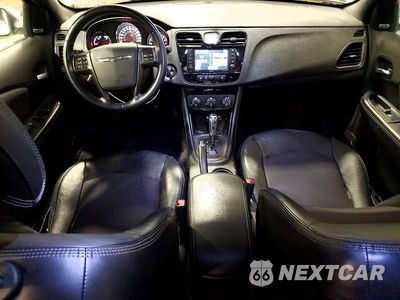 Zdjęcie 8 z 13 samochodu: 2013 CHRYSLER 200 LIMITED VIN:1C3CCBCG9DN738031 - miniatura