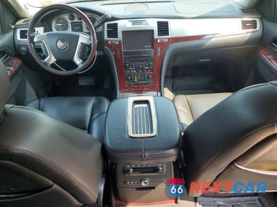 Zdjęcie 8 z 13 samochodu: 2014 CADILLAC ESCALADE ESV LUXURY VIN:1GYS3HEF2ER186648 - miniatura