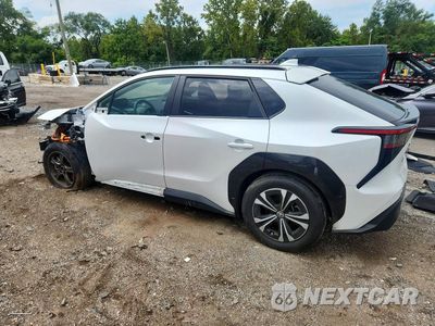 Drugie zdjęcie samochodu z przodu: 2025 TOYOTA BZ4X XLE VIN:JTMAAAAA5SA069410 - miniatura