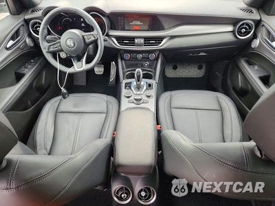 Zdjęcie 8 z 13 samochodu: 2024 ALFA ROMEO STELVIO TI VIN:ZASPAKBN6R7D76195 - miniatura