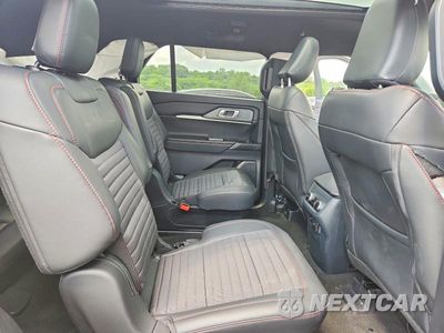 Zdjęcie 11 z 13 samochodu: 2026 FORD EXPLORER ST-LINE VIN:1FMUK8KH6TGB36136 - miniatura