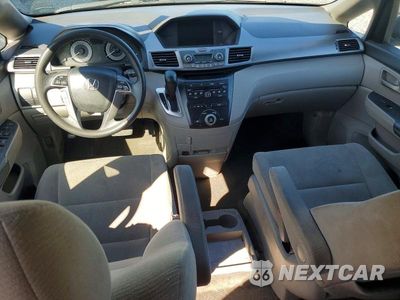 Zdjęcie 8 z 13 samochodu: 2013 HONDA ODYSSEY LX VIN:5FNRL5H2XDB061915 - miniatura