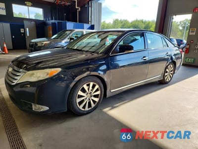 2011 TOYOTA AVALON LIMITED 4T1BK3DB8BU434030 - główne zdjęcie licytacji z USA - miniatura
