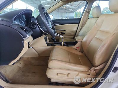 Zdjęcie 7 z 12 samochodu: 2012 HONDA ACCORD LXP VIN:1HGCP2F47CA107982 - miniatura