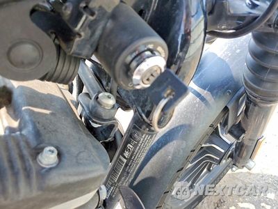 Zdjęcie 8 z 9 samochodu: 2014 HARLEY-DAVIDSON XL883 IRON 883 VIN:1HD4LE217EC414196 - miniatura