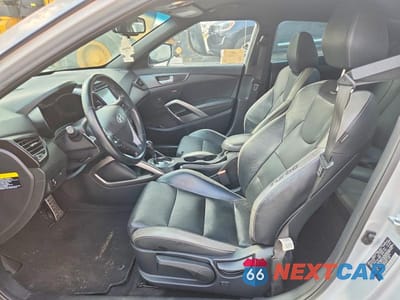 Zdjęcie 7 z 12 samochodu: 2016 HYUNDAI VELOSTER TURBO VIN:KMHTC6AE7GU275512 - miniatura