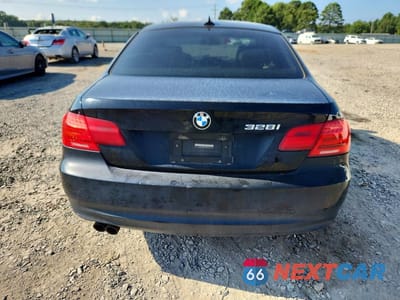 Zdjęcie 6 z 12 samochodu: 2011 BMW 328 I VIN:WBAKE3C52BE558518 - miniatura