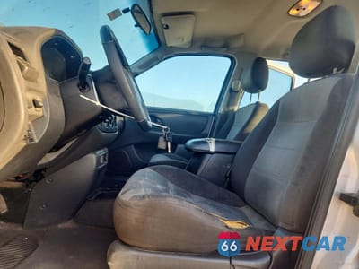 Zdjęcie 7 z 13 samochodu: 2004 FORD ESCAPE XLS VIN:1FMYU02174KA16022 - miniatura