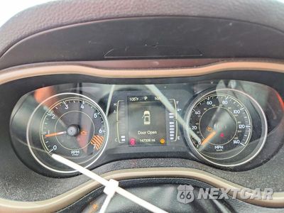 Zdjęcie 9 z 13 samochodu: 2015 JEEP CHEROKEE LATITUDE VIN:1C4PJLCB8FW642577 - miniatura