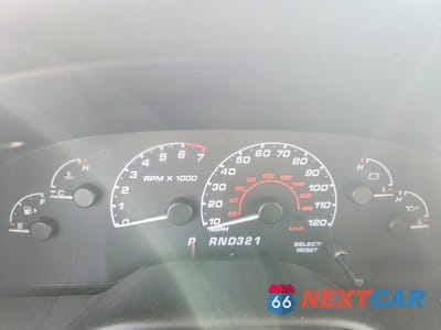 Zdjęcie 9 z 13 samochodu: 2002 FORD EXPLORER XLT VIN:1FMDU73E02UC27184 - miniatura