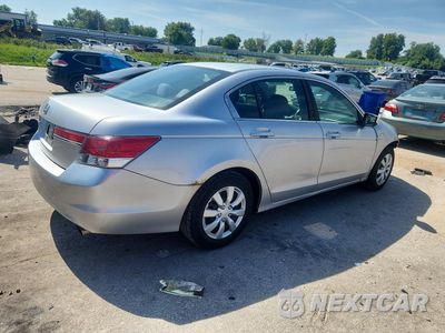 Trzecie zdjęcie samochodu z tyłu: 2011 HONDA ACCORD LX VIN:1HGCP2F31BA052225 - miniatura