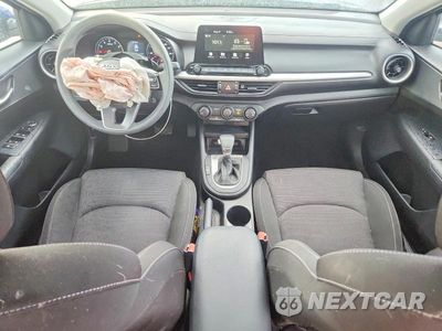 Zdjęcie 8 z 13 samochodu: 2021 KIA FORTE FE, LXS VIN:3KPF24ADXME387666 - miniatura