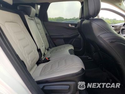 Zdjęcie 11 z 13 samochodu: 2023 FORD ESCAPE VIN:1FMCU0E10PUA67568 - miniatura