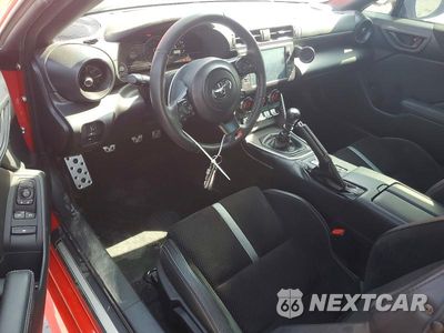 Zdjęcie 8 z 12 samochodu: 2024 TOYOTA GR 86 PREMIUM VIN:JF1ZNBE10R9753998 - miniatura