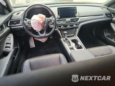 Zdjęcie 8 z 12 samochodu: 2019 HONDA ACCORD SPORT VIN:1HGCV1F30KA174462 - miniatura