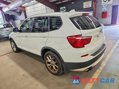 Drugie zdjęcie samochodu z przodu: 2013 BMW X3 XDRIVE28I VIN:5UXWX9C57D0A32663 - miniatura