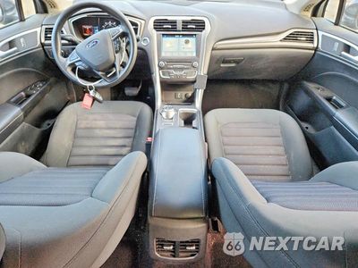Zdjęcie 8 z 12 samochodu: 2017 FORD FUSION SE VIN:3FA6P0HD8HR174090 - miniatura