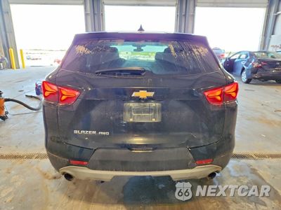 Zdjęcie 6 z 13 samochodu: 2021 CHEVROLET BLAZER 2LT VIN:3GNKBHR49MS587022 - miniatura