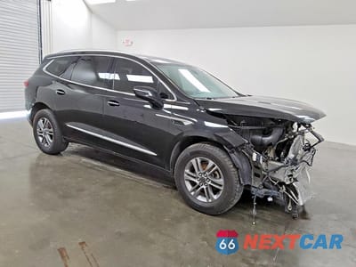 Czwarte zdjęcie samochodu z boku: 2020 BUICK ENCLAVE ESSENCE VIN:5GAERBKW4LJ132493 - miniatura