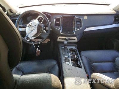 Zdjęcie 8 z 12 samochodu: 2016 VOLVO XC90 T6 VIN:YV4A22PK3G1024862 - miniatura