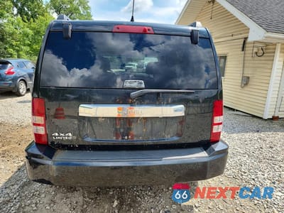 Zdjęcie 6 z 13 samochodu: 2012 JEEP LIBERTY JET VIN:1C4PJMFK3CW100445 - miniatura