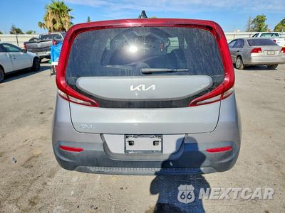 Zdjęcie 6 z 12 samochodu: 2022 KIA SOUL LX VIN:KNDJ23AU9N7834221 - miniatura