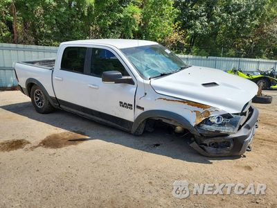 Czwarte zdjęcie samochodu z boku: 2017 RAM 1500 REBEL VIN:1C6RR7YT6HS589292 - miniatura