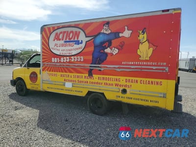 Drugie zdjęcie samochodu z przodu: 2004 CHEVROLET EXPRESS BOX TRUCK VIN:1GBJG31U341159733 - miniatura