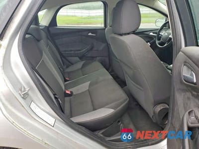 Zdjęcie 10 z 12 samochodu: 2014 FORD FOCUS SE VIN:1FADP3F25EL239143 - miniatura