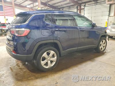 Trzecie zdjęcie samochodu z tyłu: 2021 JEEP COMPASS LATITUDE VIN:3C4NJDBB4MT568804 - miniatura