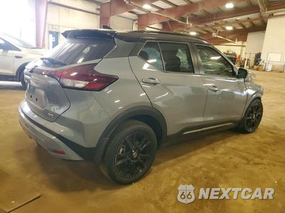 Trzecie zdjęcie samochodu z tyłu: 2021 NISSAN KICKS SR VIN:3N1CP5DVXML551060 - miniatura
