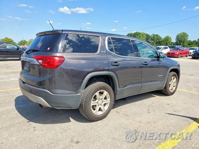 Trzecie zdjęcie samochodu z tyłu: 2017 GMC ACADIA SLE VIN:1GKKNKLA2HZ268165 - miniatura