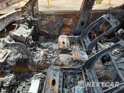 Zdjęcie 7 z 11 samochodu: 2026 TOYOTA TACOMA SR VIN:3TYKD5HN3TT042470 - miniatura