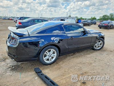 Trzecie zdjęcie samochodu z tyłu: 2014 FORD MUSTANG VIN:1ZVBP8AM9E5230647 - miniatura