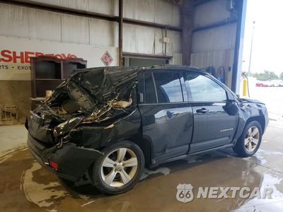 Trzecie zdjęcie samochodu z tyłu: 2015 JEEP COMPASS SPORT VIN:1C4NJCBB4FD145613 - miniatura