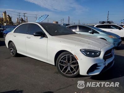 Czwarte zdjęcie samochodu z boku: 2022 MERCEDES-BENZ E 350 VIN:W1KZF8DB0NB098707 - miniatura