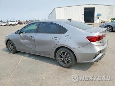 Drugie zdjęcie samochodu z przodu: 2024 KIA FORTE LXS VIN:3KPF24AD9RE807912 - miniatura