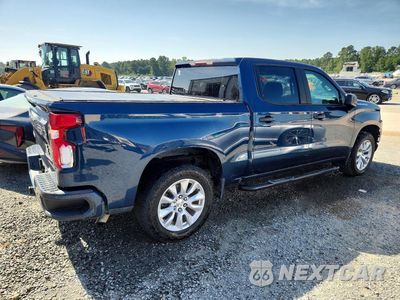 Trzecie zdjęcie samochodu z tyłu: 2022 CHEVROLET SILVERADO LTD C1500 CUSTOM VIN:3GCPWBEK2NG112109 - miniatura
