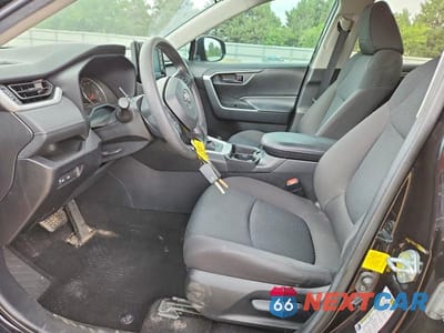 Zdjęcie 7 z 12 samochodu: 2021 TOYOTA RAV4 LE VIN:2T3H1RFV6MC105510 - miniatura