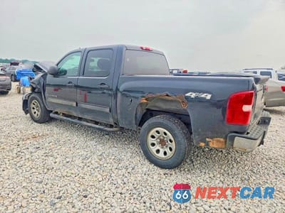 Drugie zdjęcie samochodu z przodu: 2010 CHEVROLET SILVERADO K1500 LS VIN:3GCRKREA7AG237797 - miniatura