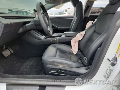 Zdjęcie 7 z 12 samochodu: 2025 TESLA MODEL 3 VIN:5YJ3E1EAXSF916114 - miniatura