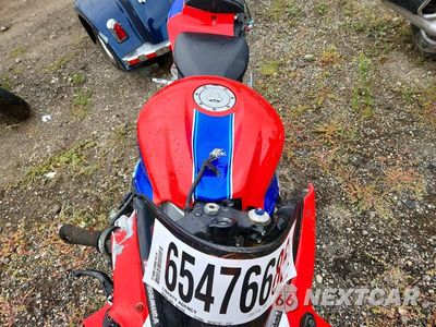 Piąte zdjęcie samochodu w środku: 2012 HONDA CBR600 RR VIN:JH2PC4046CK500454 - miniatura