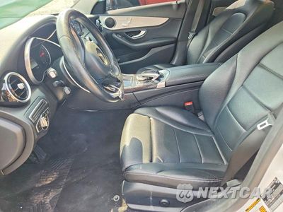 Zdjęcie 7 z 12 samochodu: 2016 MERCEDES-BENZ C 300 4MATIC VIN:55SWF4KB3GU110730 - miniatura