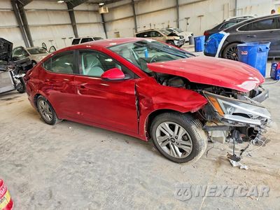 Czwarte zdjęcie samochodu z boku: 2020 HYUNDAI ELANTRA SEL VIN:KMHD84LF7LU081153 - miniatura