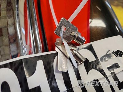 Zdjęcie 8 z 10 samochodu: 2007 HARLEY-DAVIDSON FLHTCUSE VIN:1HD1PR8107Y950774 - miniatura