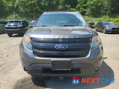 Piąte zdjęcie samochodu w środku: 2015 FORD EXPLORER SPORT VIN:1FM5K8GT2FGA00690 - miniatura