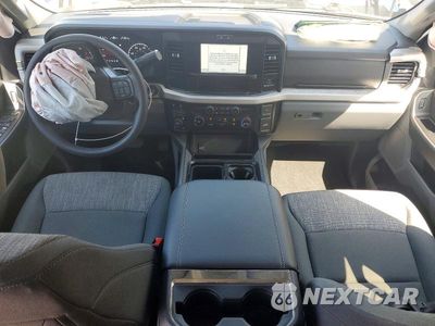 Zdjęcie 8 z 12 samochodu: 2026 FORD F350 SUPER DUTY VIN:1FT8W3BT1TEC96745 - miniatura