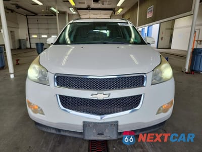 Piąte zdjęcie samochodu w środku: 2012 CHEVROLET TRAVERSE LT VIN:1GNKVGED9CJ327825 - miniatura
